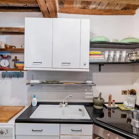 Pet-friendly Umbria Villa Gioiella