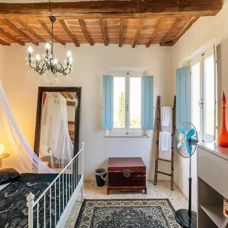 Pet-friendly Umbria Villa Gioiella